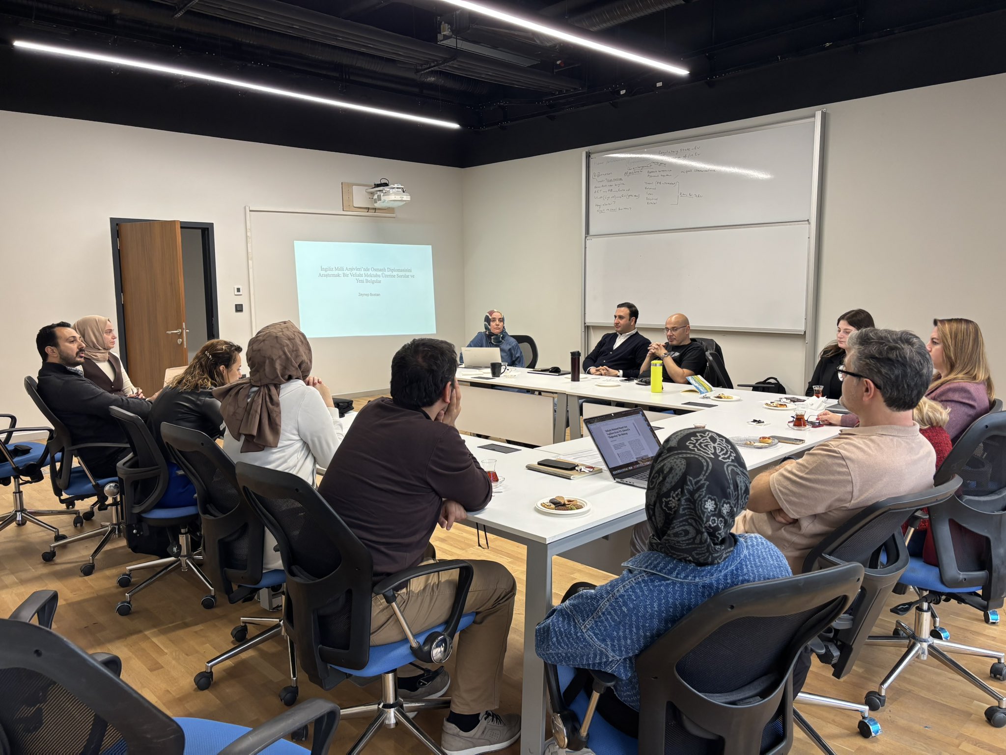 7753d93b-8bba-45c2-8a82-827e56631578.jpg (397 KB)