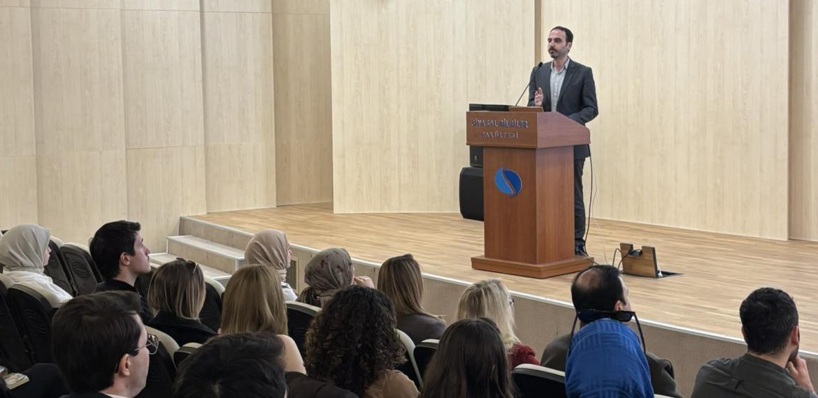 Uluslararası İlişkiler Bölüm Seminerleri Serisi'nin dokuzuncu oturumu gerçekleştirildi.
